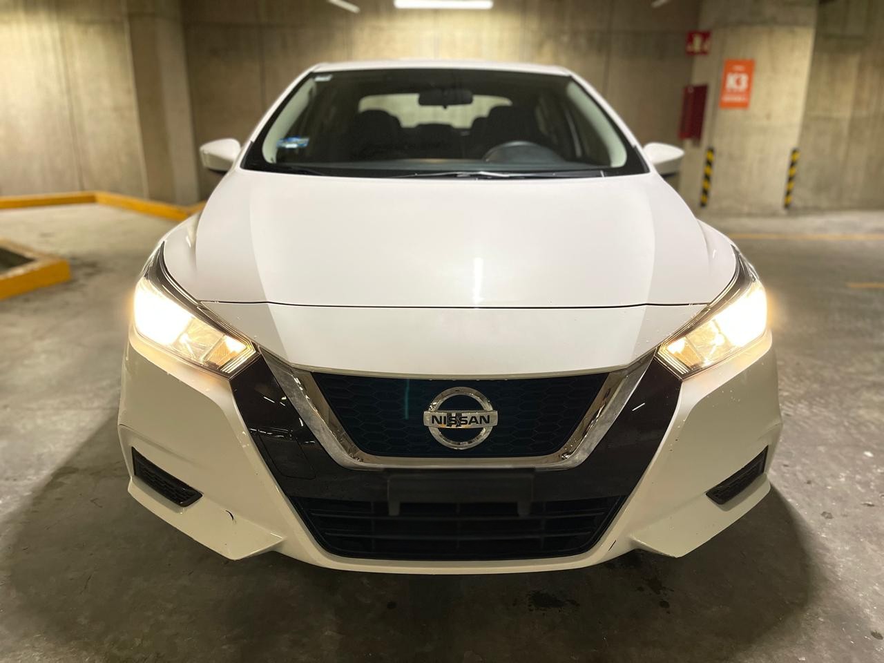 NISSAN VERSA
